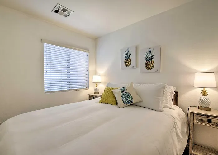 2 Mi To Ballpark! 'desert House' Holiday home